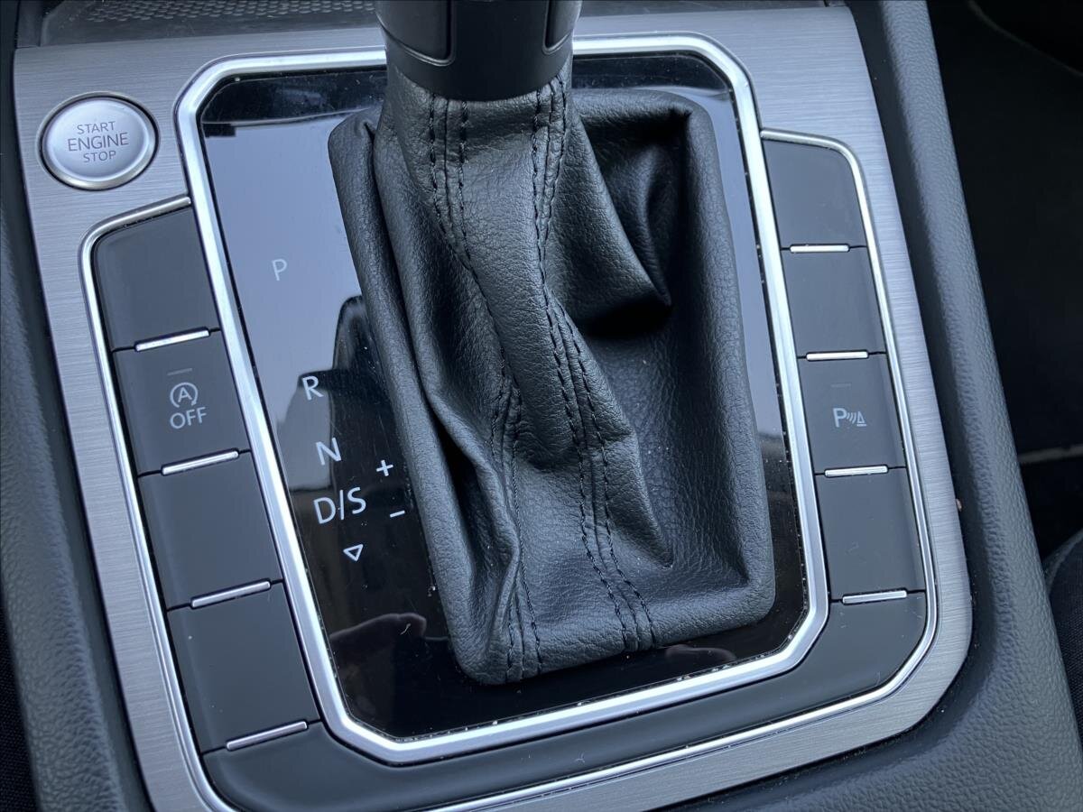 Volkswagen Passat Kombi 2,0 l 90 kw