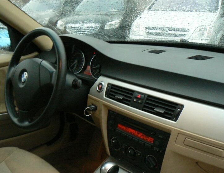 BMW Řada 3 Ostatní 2,5 l 160 kw