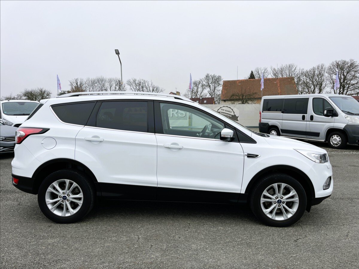 Ford Kuga Kombi 2,0 l 132 kw