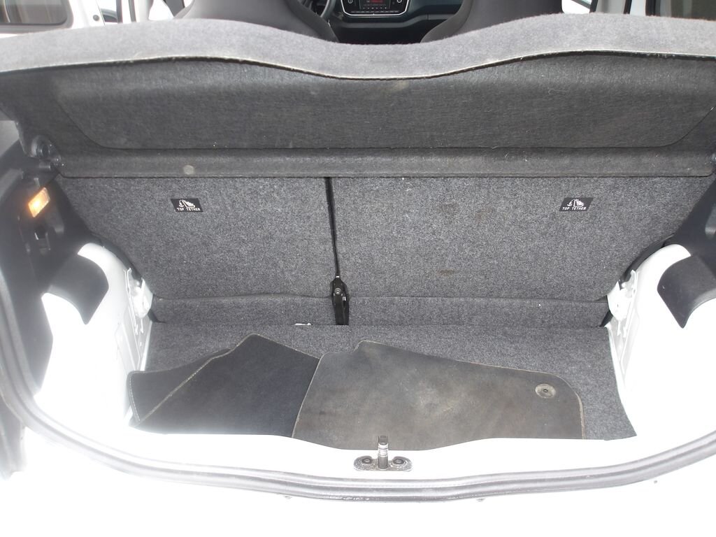 Volkswagen up! Hatchback 999,0 50 kw