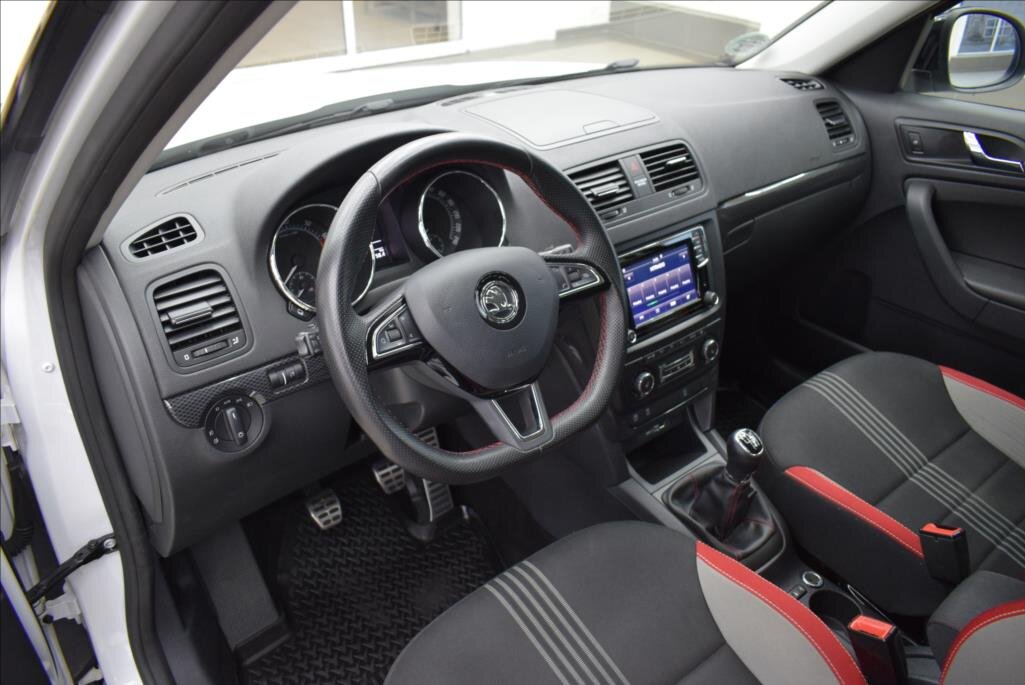 Škoda Yeti SUV / Terénní 1,4 l 92 kw