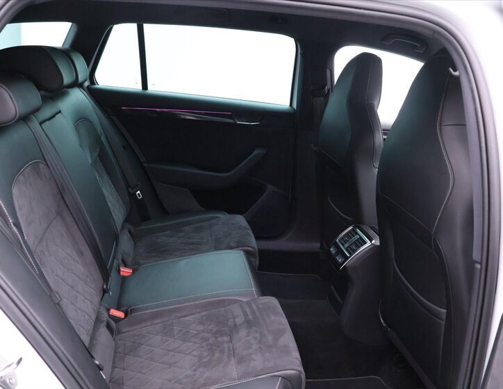 Škoda Superb Kombi 2,0 l 140 kw