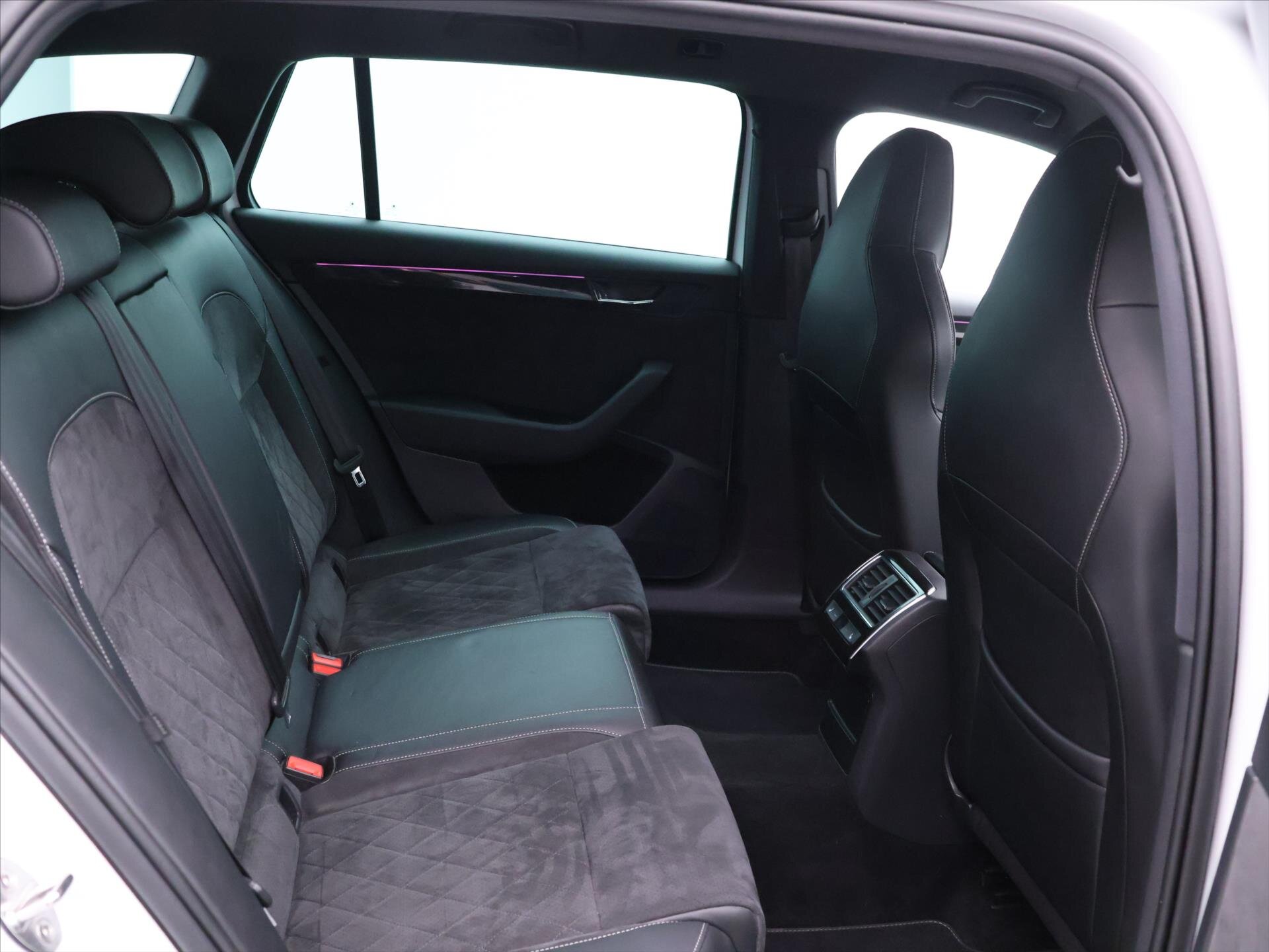 Škoda Superb Kombi 2,0 l 140 kw