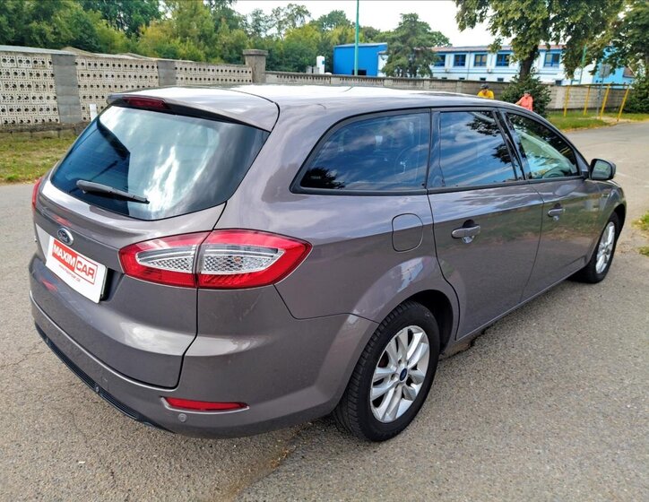 Ford Mondeo Kombi 2,0 l 120 kw