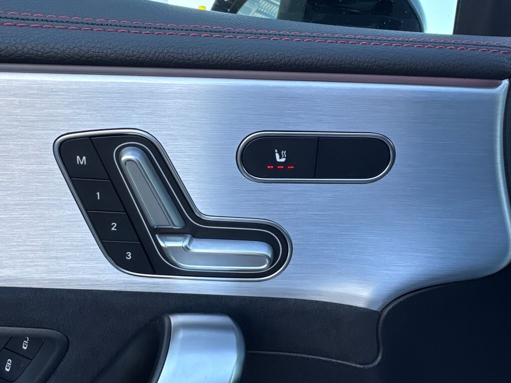 Mercedes-Benz CLA Kombi 2,0 l 310 kw