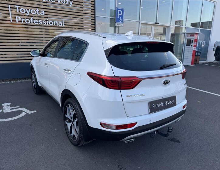 KIA Sportage SUV 2,0 l 136 kw