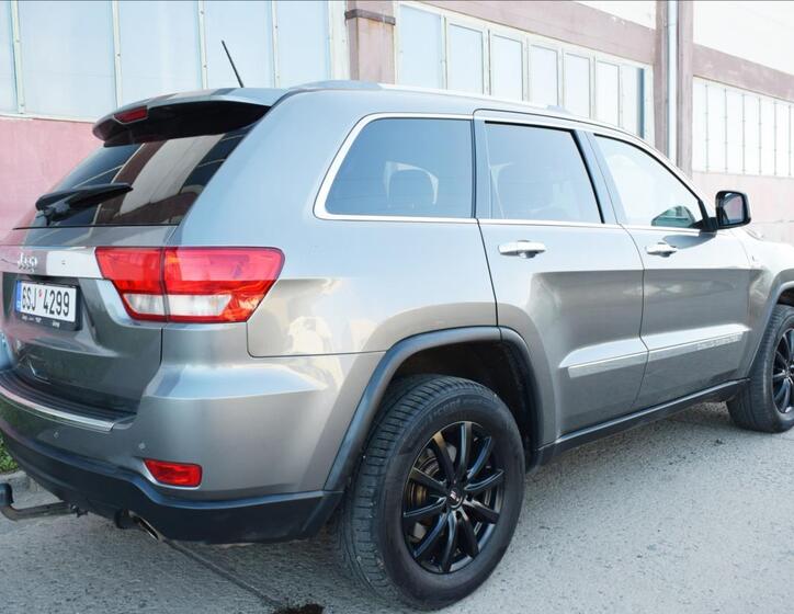 Jeep Grand Cherokee 6