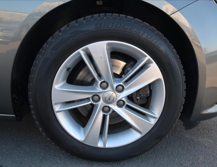 Opel Insignia Kombi 2,0 l 125 kw