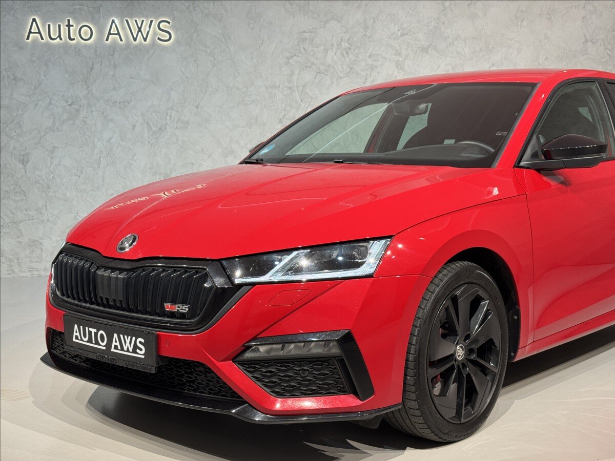 Škoda Octavia Sedan / Limuzína 2,0 l 180 kw