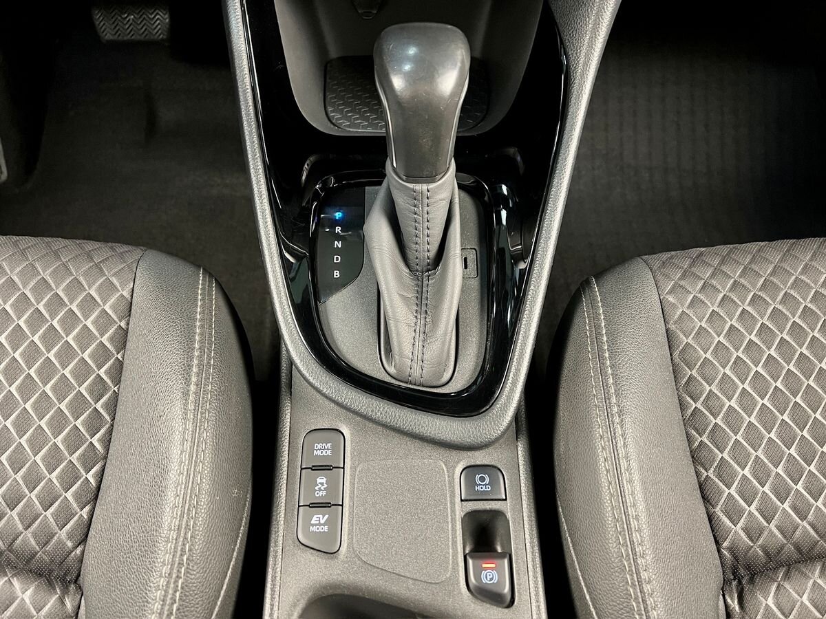 Toyota Yaris Hatchback 1,5 l 85 kw