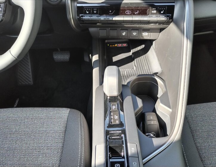 Toyota C-HR CUV / Crossover 0,0 103 kw