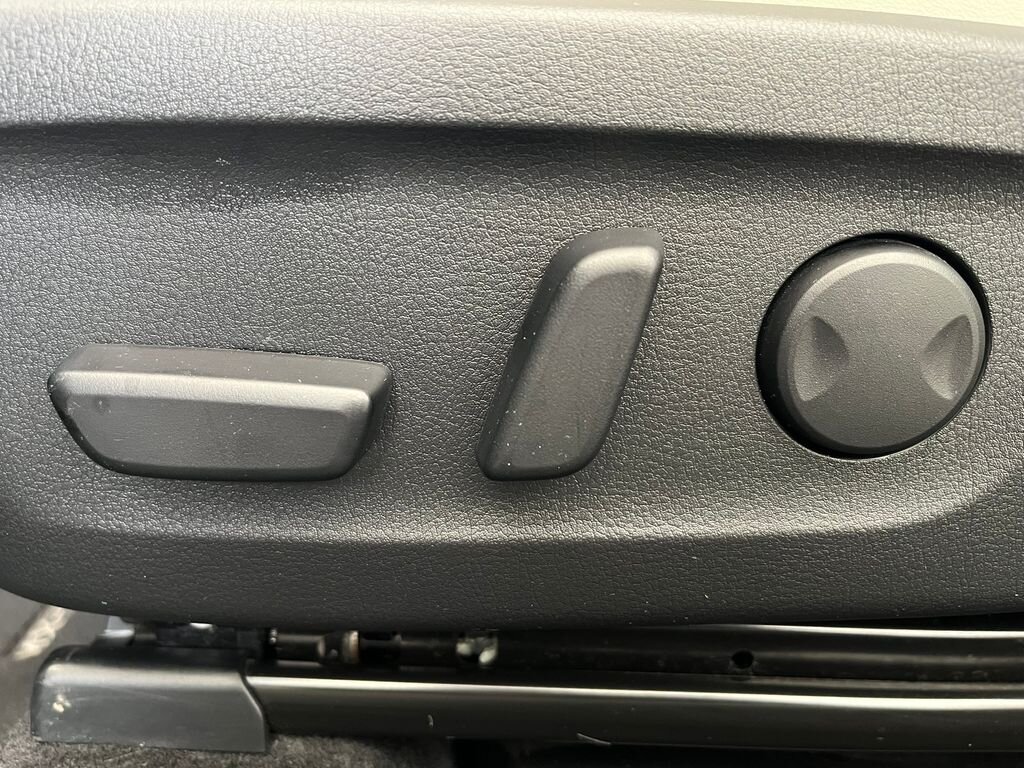 Mazda MX-30 SUV / Terénní 0,0 107 kw