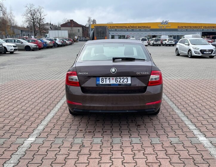 Škoda Octavia Sedan 0,0 77 kw