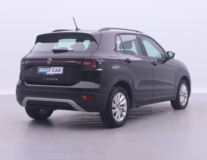 Volkswagen T-Cross 7