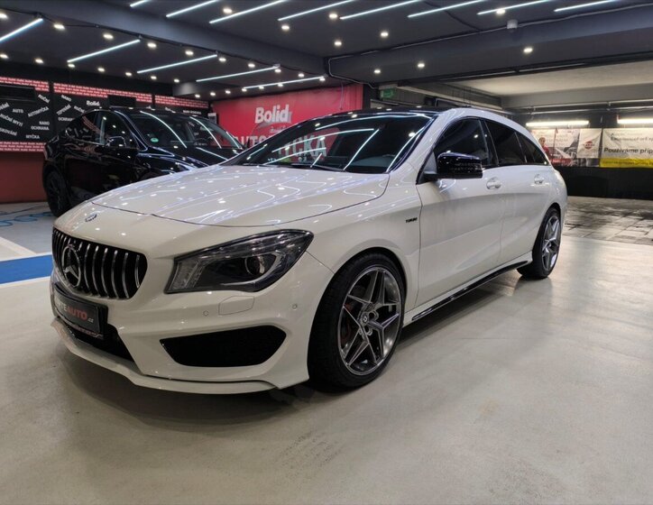 Mercedes-Benz CLA 2
