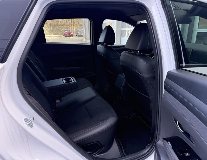 Hyundai Tucson SUV / Terénní 1,6 l 185 kw