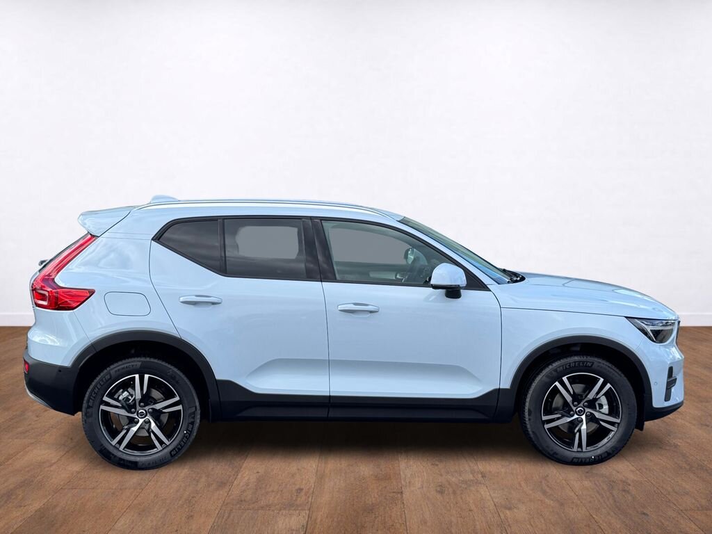 Volvo XC40 SUV / Terénní 2,0 l 120 kw