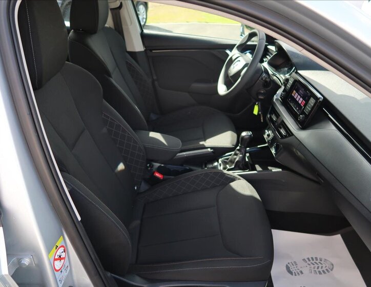 Škoda Scala Hatchback 999,0 70 kw