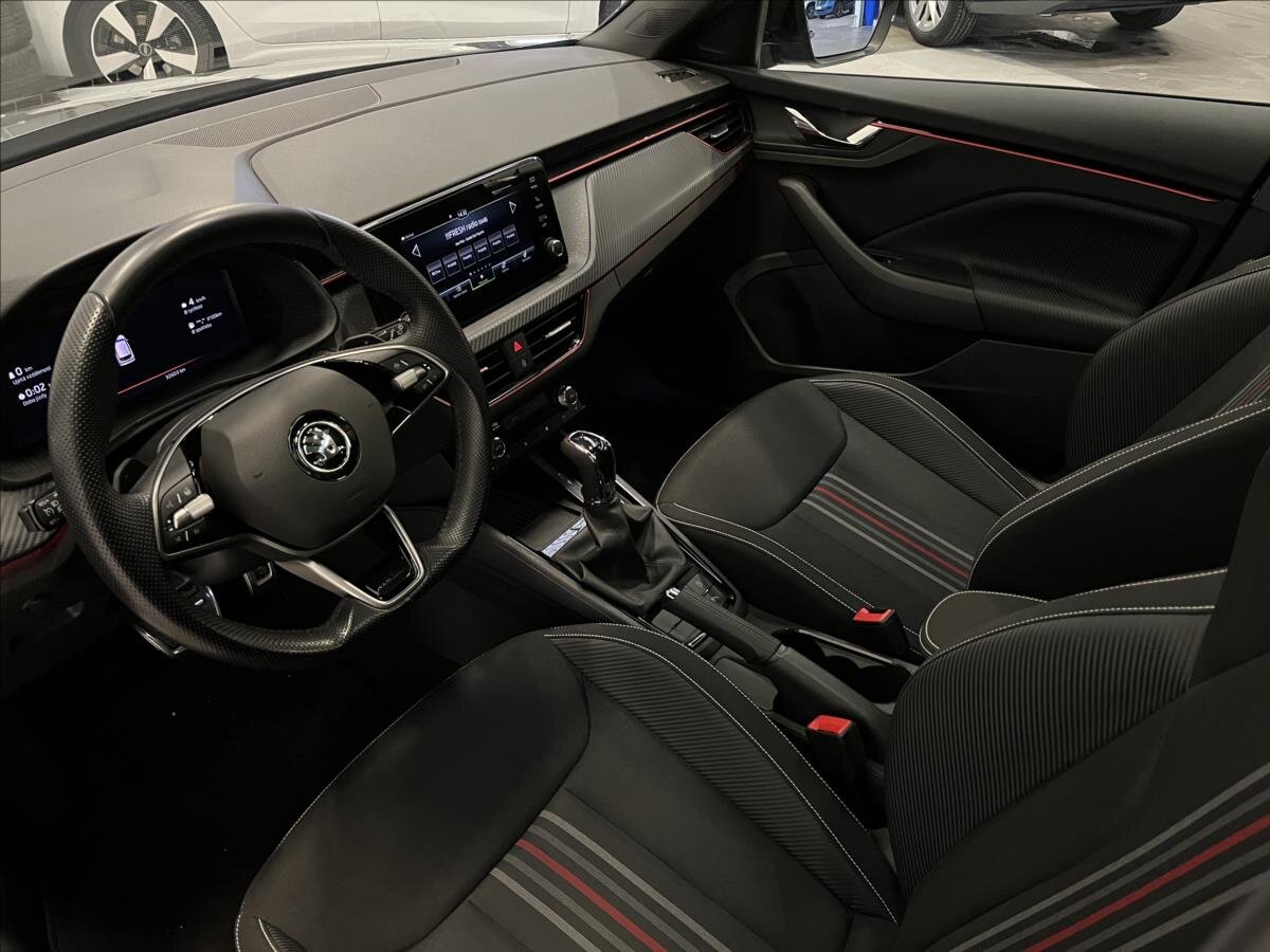 Škoda Kamiq SUV 999,0 85 kw