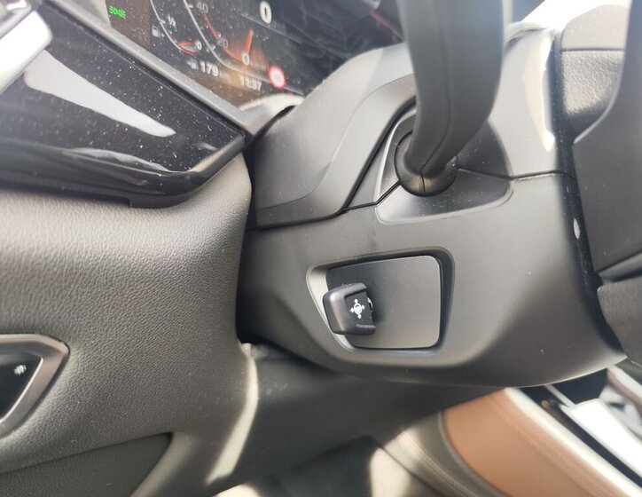 BMW X5 SUV / Terénní 3,0 l 250 kw