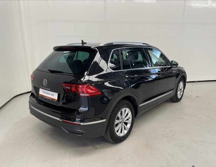 Volkswagen Tiguan SUV 1,5 l 110 kw