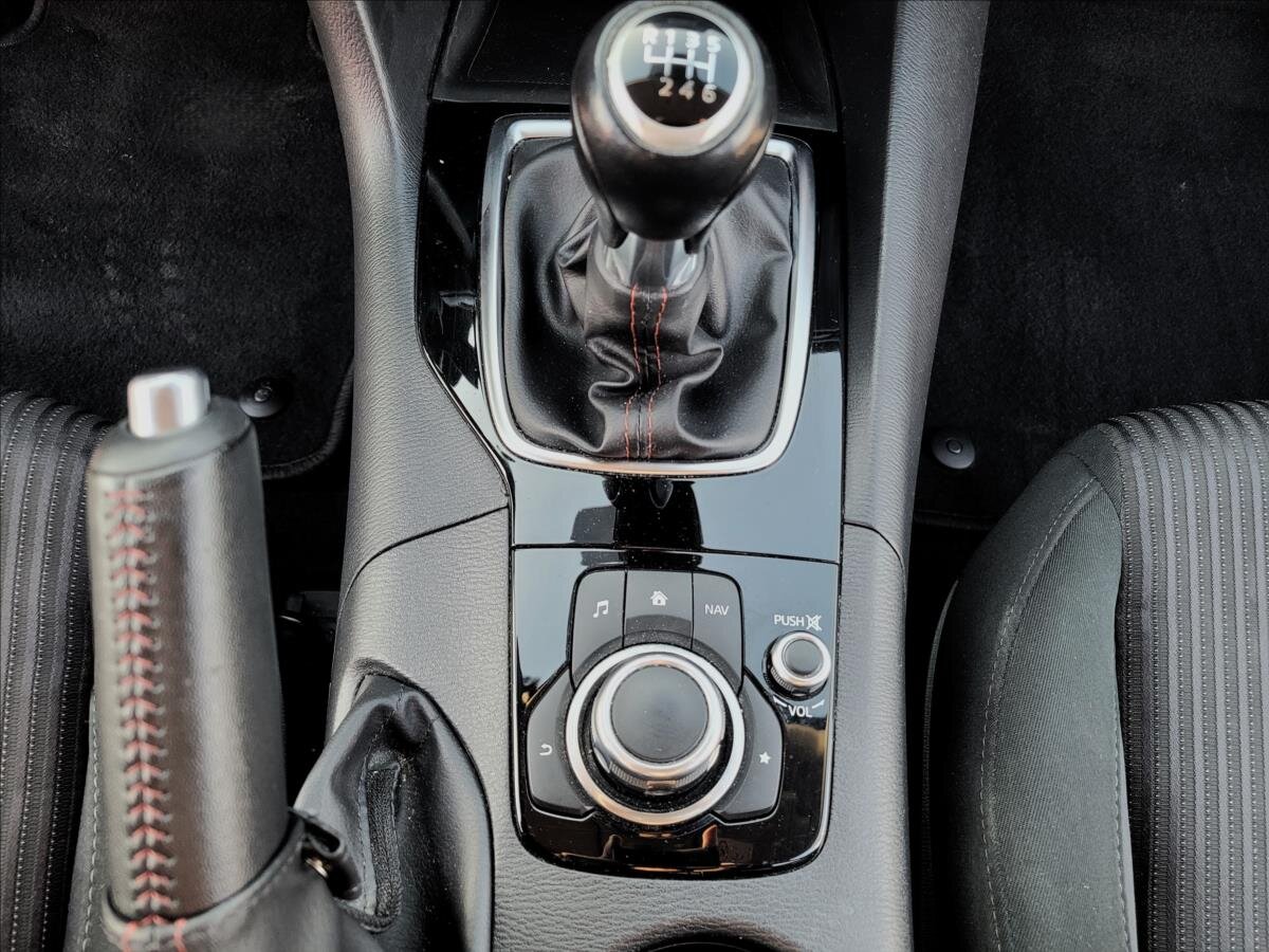 Mazda 3 Sedan / Limuzína 2,0 l 88 kw