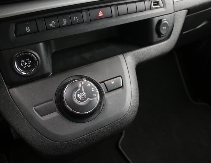 Citroën SpaceTourer MPV 2,0 l 130 kw