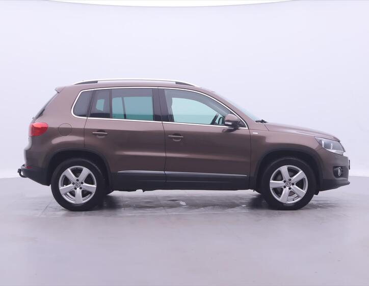 Volkswagen Tiguan 8