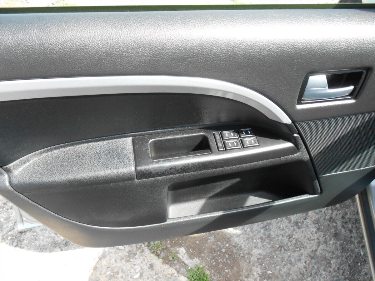 Ford Mondeo Liftback 1,8 l 92 kw