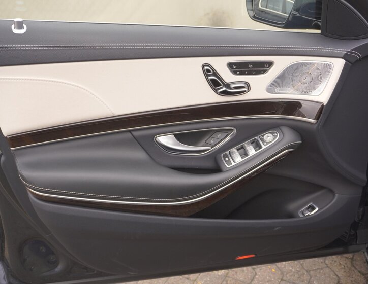 Mercedes-Benz Třídy S 24