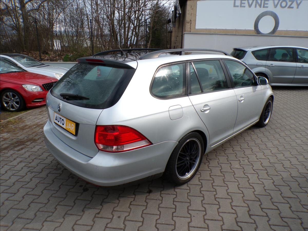 Volkswagen Golf Kombi 1,9 l 77 kw