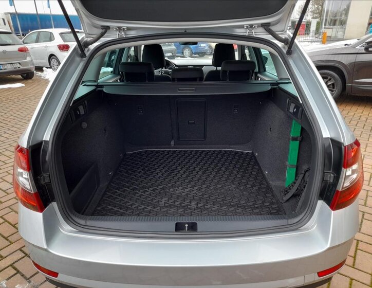 Škoda Octavia Kombi 2,0 l 110 kw