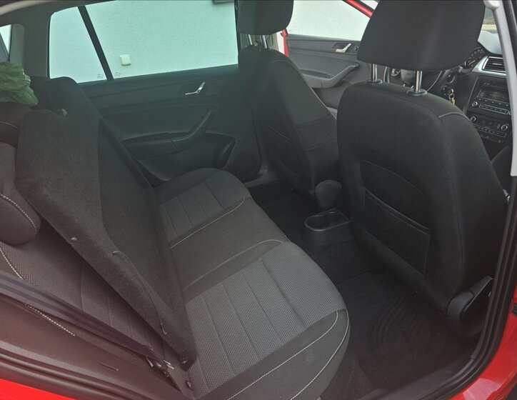 Škoda Rapid Hatchback 1,2 l 77 kw