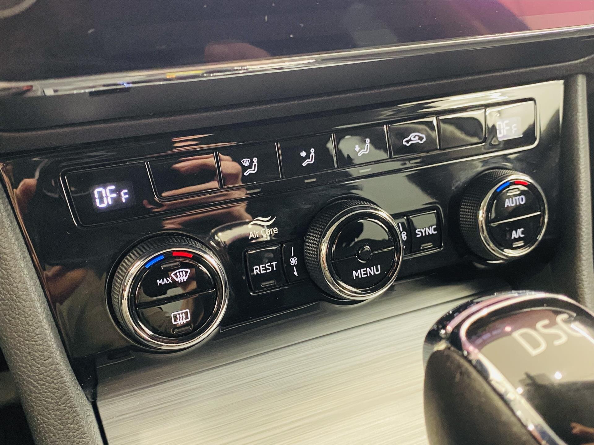 Škoda Superb Liftback 1,5 l 110 kw