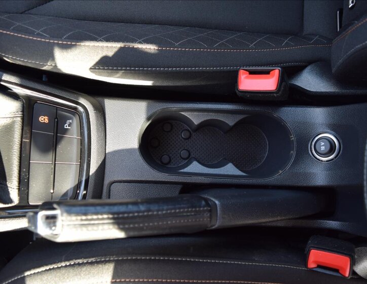 Škoda Kamiq SUV / Terénní 1,6 l 85 kw