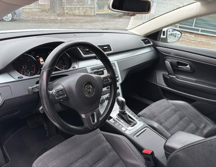 Volkswagen CC Sedan / Limuzína 2,0 l 130 kw