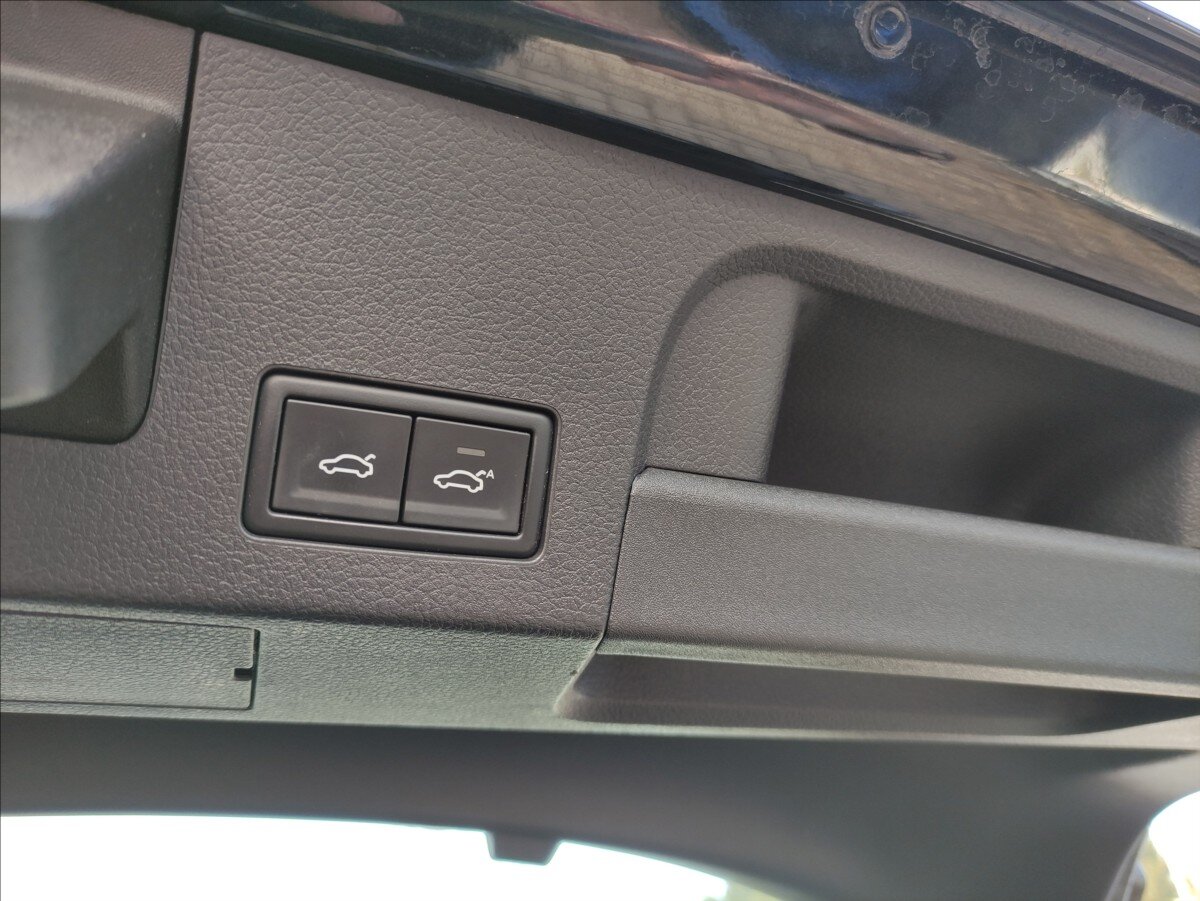 Volkswagen Arteon Liftback 2,0 l 140 kw