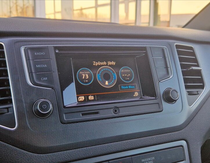 Volkswagen Golf Sportsvan Kombi 1,2 l 81 kw