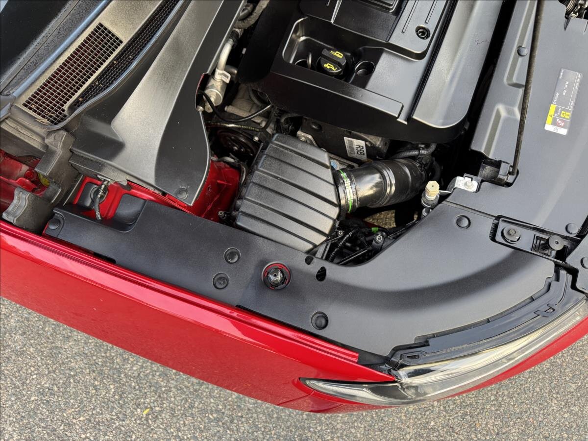 Jeep Compass SUV / Terénní 1,4 l 103 kw