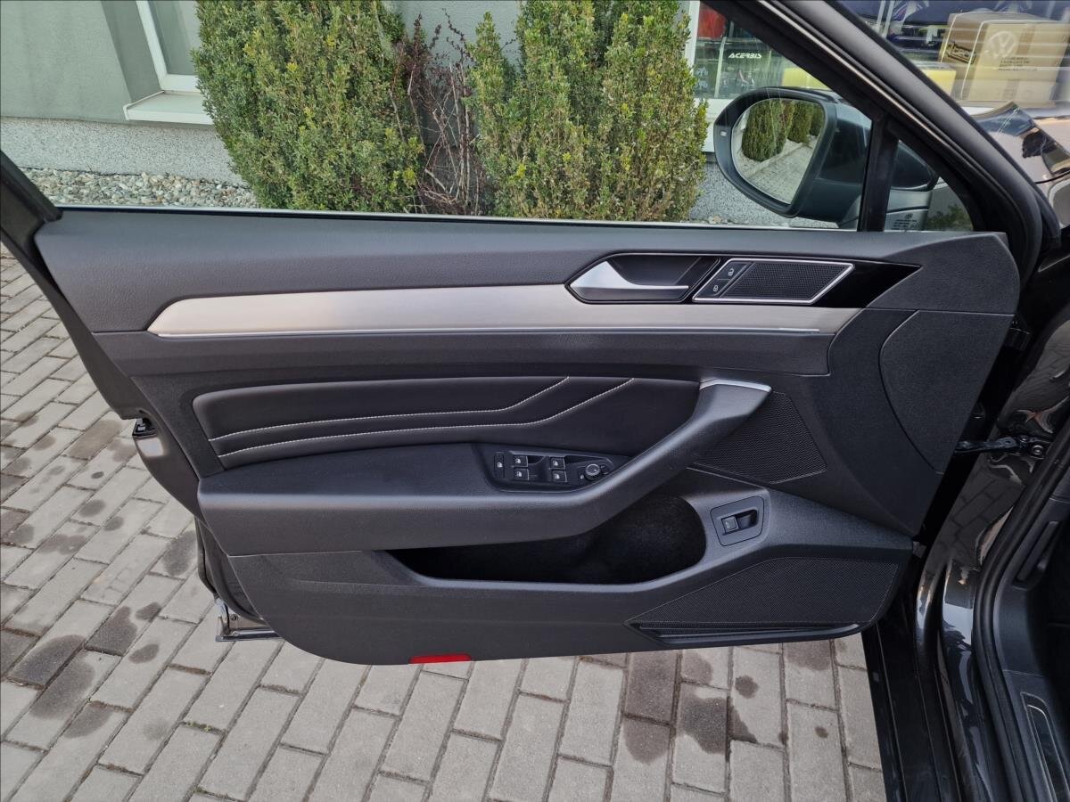 Volkswagen Passat Kombi 2,0 l 110 kw