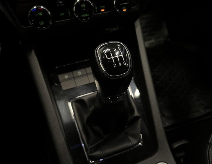 Škoda Octavia Liftback 2,0 l 110 kw