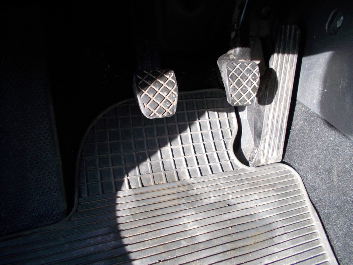 Volkswagen Tiguan SUV / Terénní 2,0 l 103 kw