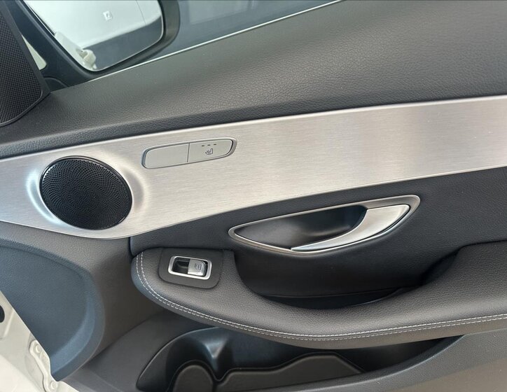 Mercedes-Benz Třídy C Kombi 2,1 l 125 kw