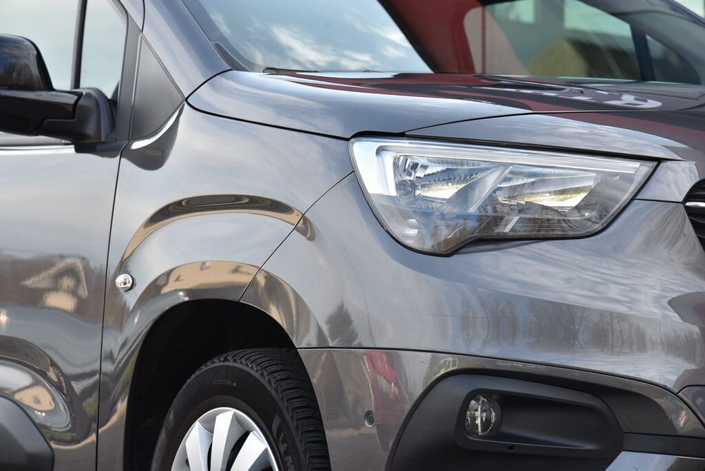 Opel Combo MPV 1,2 l 96 kw