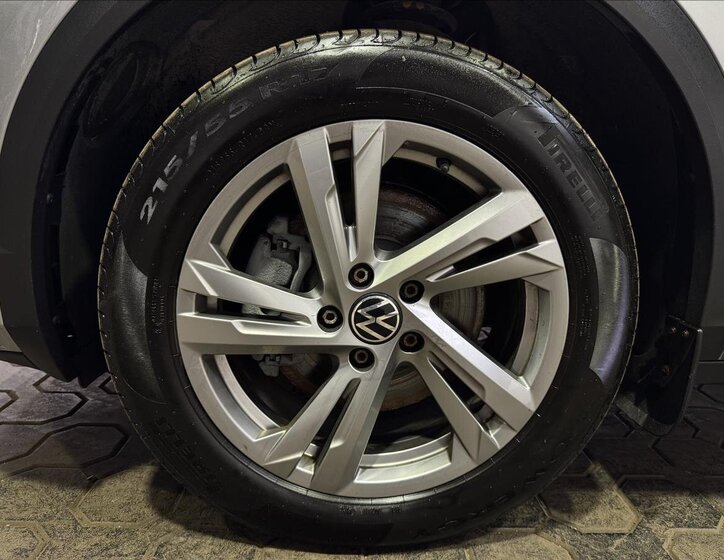 Volkswagen T-Roc MPV 2,0 l 110 kw