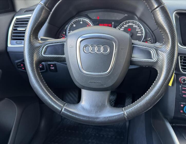 Audi Q5 40