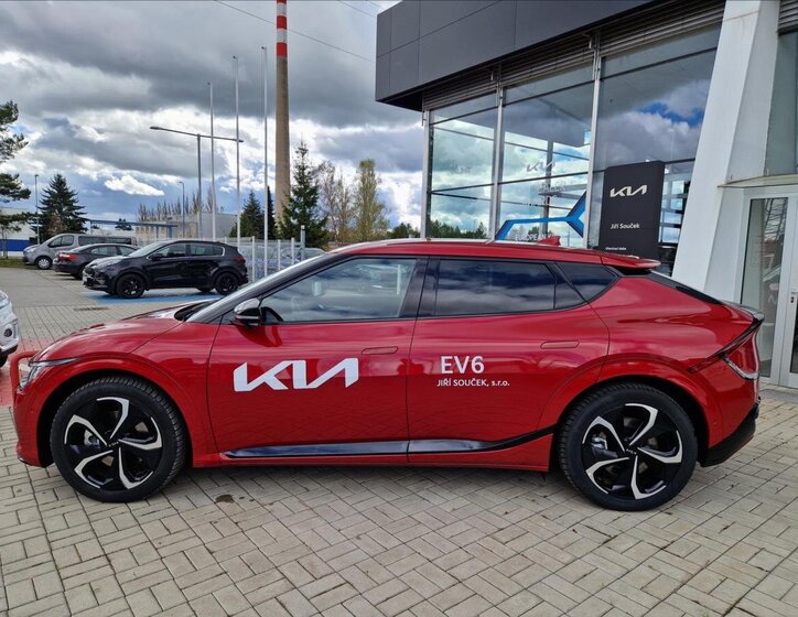 KIA EV6 Hatchback 0,0 239 kw