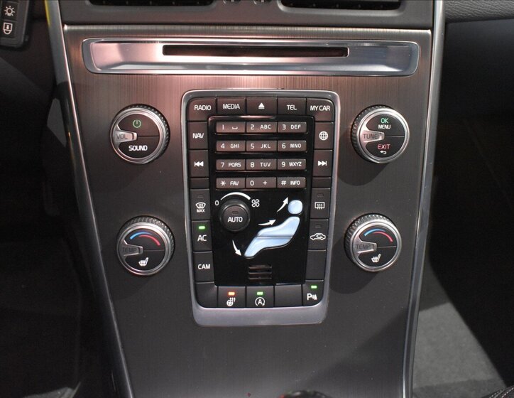 Volvo XC60 SUV 2,0 l 100 kw