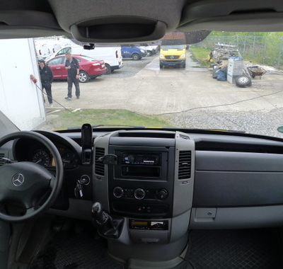 Mercedes-Benz Sprinter 13