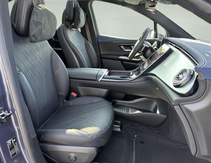 Mercedes-Benz EQE 12